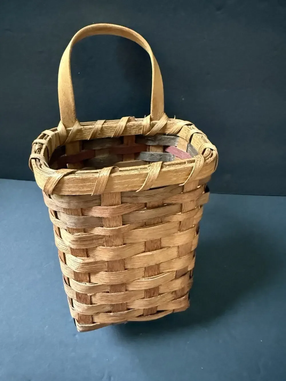Woven Rattan Wall Hanging Baskets, Hand-Woven Wicker Storage Organizer, Porta...